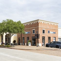 Huemn | Hyperbaric Oxygen Therapy | Peptides | Weight loss - Huemn's Vintage Park location, Houston, TX