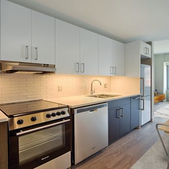 Vivo Apartments - Open kitchens feature stainless steel appliances and quartz countertops - Apartments Near Me - Cambridge, Massachusetts Vivo Apartments - Open kitchens feature stainless steel appliances and quartz countertops - Apartments Near Me - Cambridge, Massachusetts