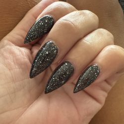 Angel Nails & Spa - Sparkly black nails