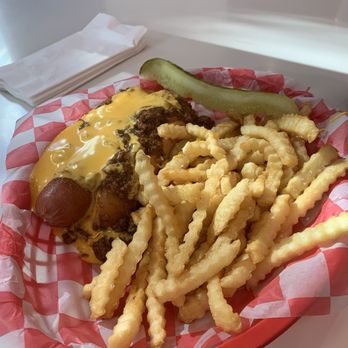 Ed Debevic's - Chili cheese dog with fries - Breakfast & Brunch Near Me - Chicago, Illinois