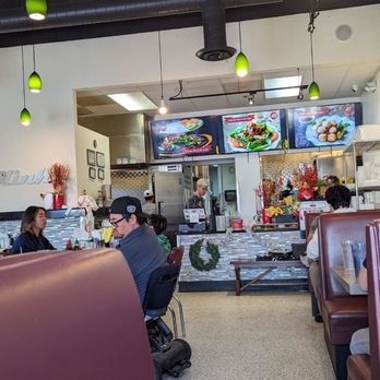Pho Minh - Pic from my seat - Soup Near Me - Temecula, California