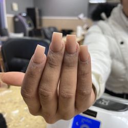 Tip Top Nail Four