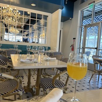 The Bloom Lounge - Mimosa - Breakfast & Brunch Near Me - Plano, Texas