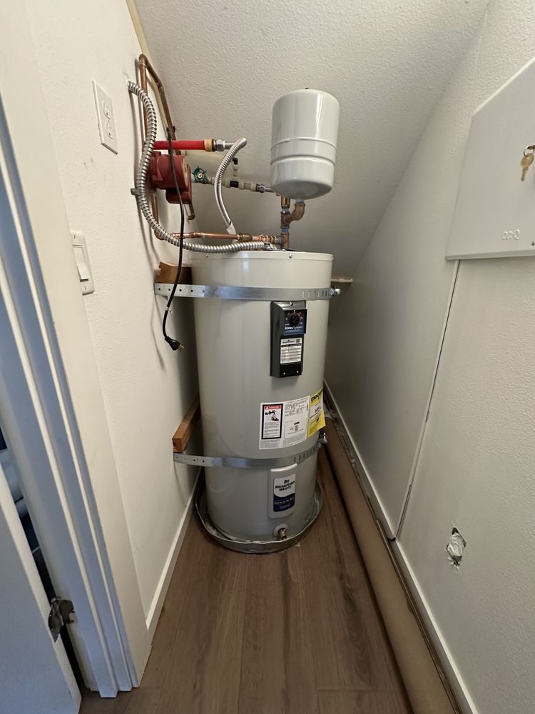 Slide of I Need a Plumber Now and Sewer Services