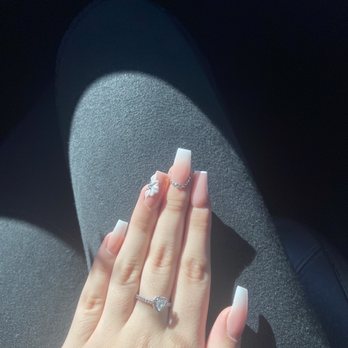 Devine Nailspa - Nail Salons Near Me - Plano, Texas Devine Nailspa - Nail Salons Near Me - Plano, Texas