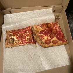 Brooklyn Square Pizza