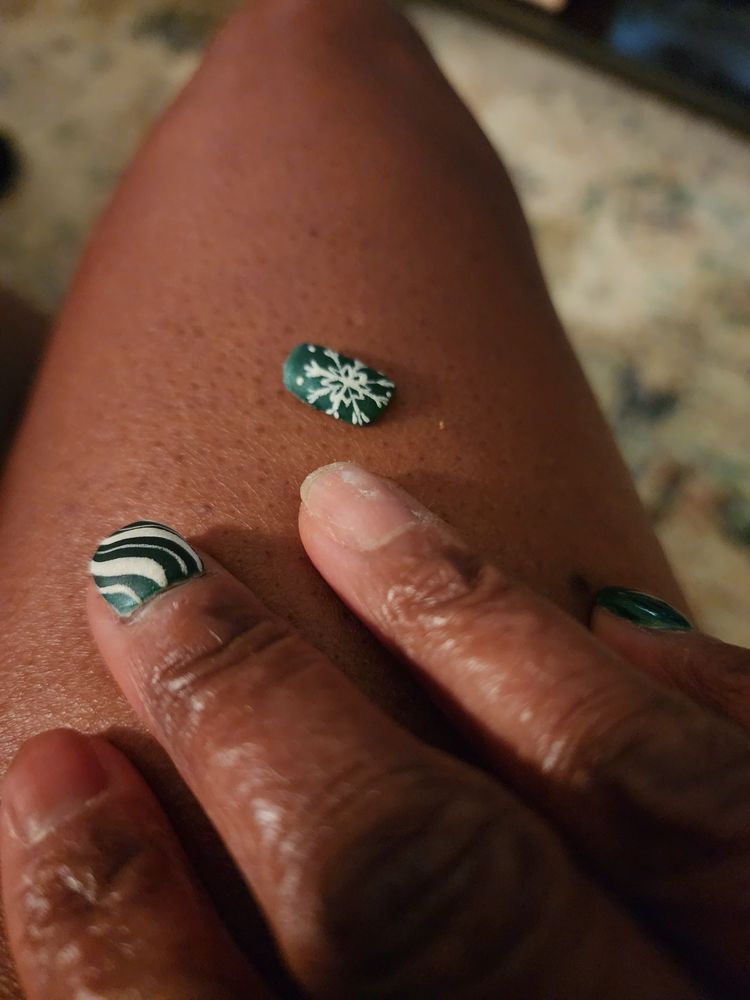 HYDE PARK NAILS AND BEAUTY BAR Updated October 2024 47 Photos & 17