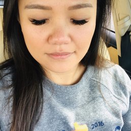 Volume lash extensions Volume lash extensions