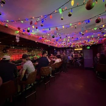 Sunny's Lounge - Cocktail Bars Near Me - Phoenix, Arizona Sunny's Lounge - Cocktail Bars Near Me - Phoenix, Arizona