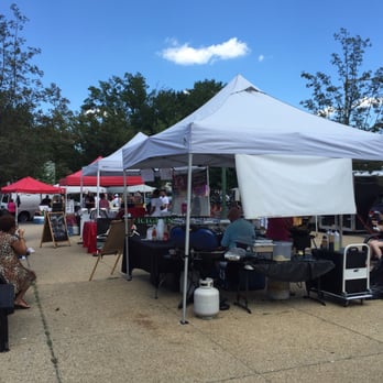 Eastern Market - Food vendors outside - Public Markets Near Me - Washington, DC, District of Columbia