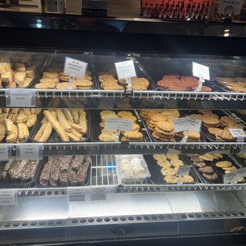 Cheesecakes by Alex - The Case was unreal!! - Bakeries Near Me - Winston-Salem, North Carolina