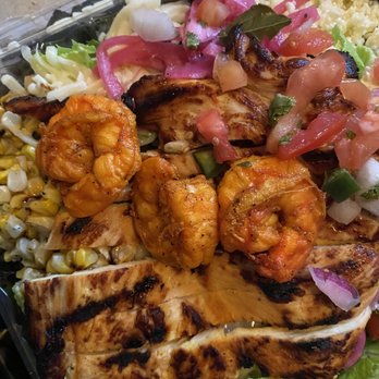 La Taqueria - Grilled chicken taco salad with some add-ons - Mexican Near Me - Dedham, Massachusetts La Taqueria - Grilled chicken taco salad with some add-ons - Mexican Near Me - Dedham, Massachusetts