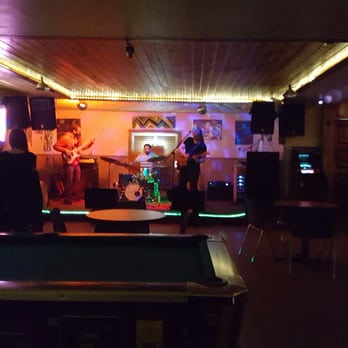Frets And Friends - Loud but good jam band. - Music Venues Near Me - Green Bay, Wisconsin Frets And Friends - Loud but good jam band. - Music Venues Near Me - Green Bay, Wisconsin