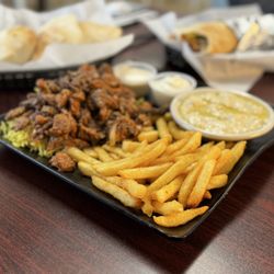 Chef Moussa - Beef and chicken shawarma platter