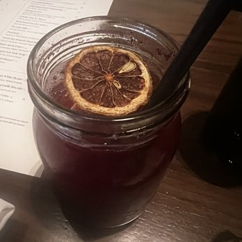 Yardbird Table & Bar - Blackberry bourbon lemonade - New American Near Me - Chicago, Illinois