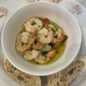 Importante Bodega Bar - Gambas Al Ajillo - Wine Bars Near Me - Richmond, Virginia