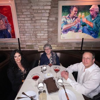 Piero's Italian Cuisine - Seating - Italian Near Me - Las Vegas, Nevada Piero's Italian Cuisine - Seating - Italian Near Me - Las Vegas, Nevada
