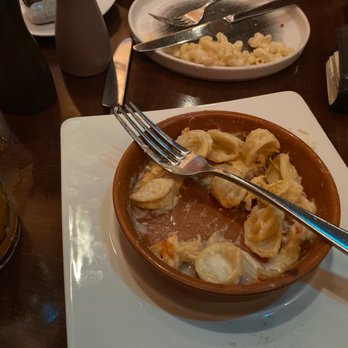 Tiffins Restaurant - Lobster Mac N Cheese - New American Near Me - Lake Buena Vista, Florida Tiffins Restaurant - Lobster Mac N Cheese - New American Near Me - Lake Buena Vista, Florida