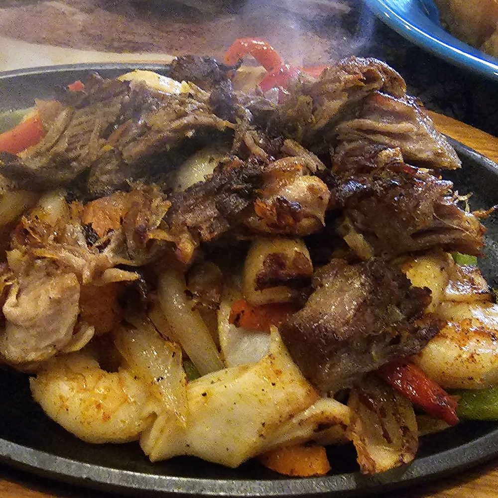 Mexico Restaurant - Seafood fajita Swapped fish for carnitas - Mexican Near Me - Greensboro, North Carolina Mexico Restaurant - Seafood fajita Swapped fish for carnitas - Mexican Near Me - Greensboro, North Carolina