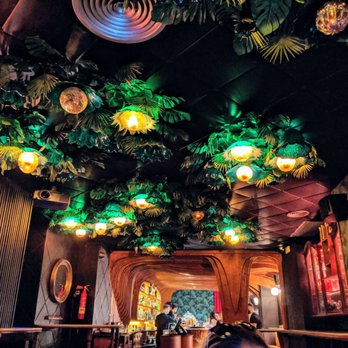 Paradiso - Ceiling - Spanish Near Me - Barcelona, B Paradiso - Ceiling - Spanish Near Me - Barcelona, B