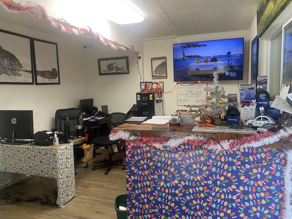 KANEOHE AUTO CARE Updated October 2024 23 Photos & 127 Reviews 46