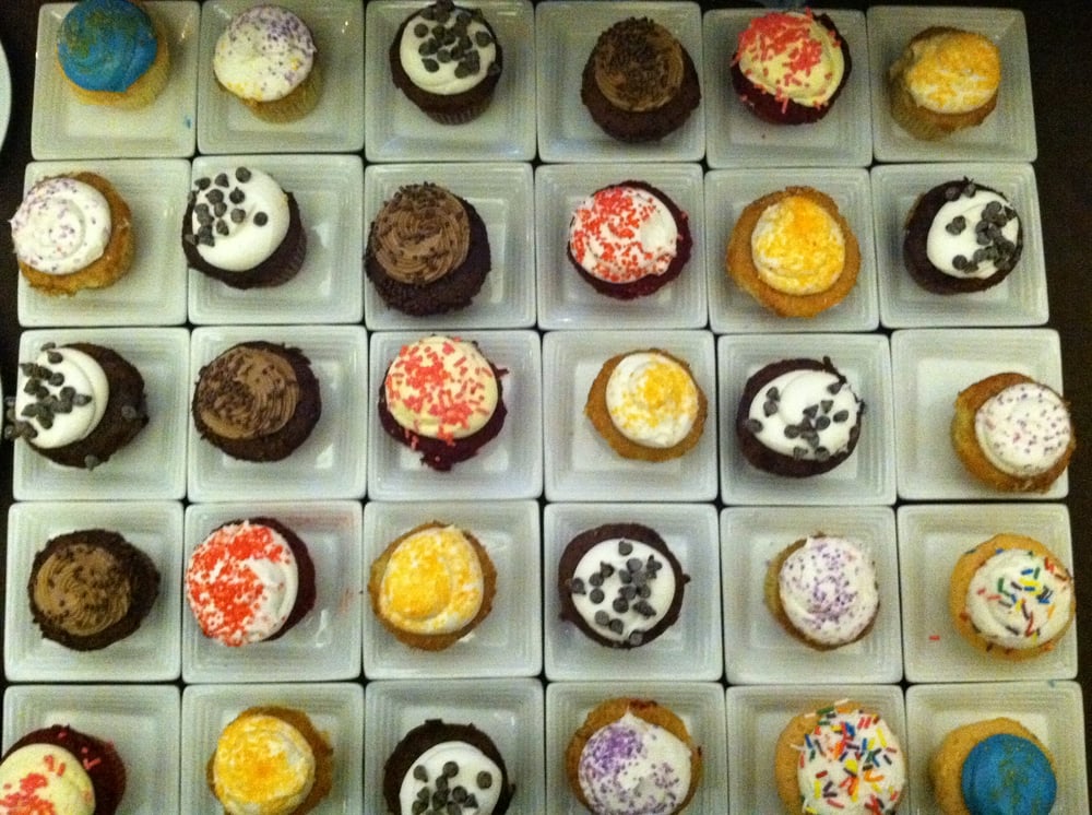 CREATIVE PASTRIES 385 Harvard St, Brookline, Massachusetts Bakeries