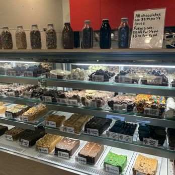Strachan's Ice Cream & Desserts - As well as ice cream, there are chocolates! - Ice Cream & Frozen Yogurt Near Me - Dunedin, Florida Strachan's Ice Cream & Desserts - As well as ice cream, there are chocolates! - Ice Cream & Frozen Yogurt Near Me - Dunedin, Florida