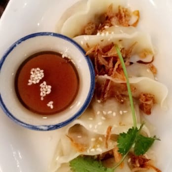 Toss Noodle Bar - Veggie dumplings - Asian Fusion Near Me - Berkeley, California Toss Noodle Bar - Veggie dumplings - Asian Fusion Near Me - Berkeley, California