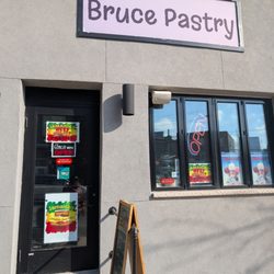 Bruce Pastry