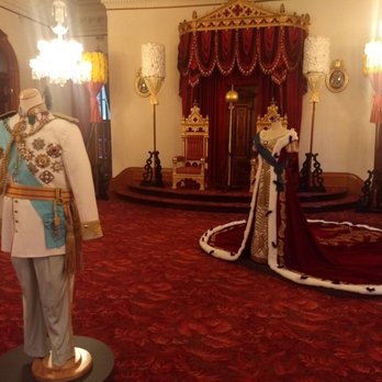 Iolani Palace - Museums Near Me - Honolulu, Hawaii Iolani Palace - Museums Near Me - Honolulu, Hawaii