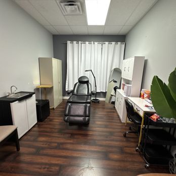 Rache Clinic - Procedure Room - Weight Loss Centers Near Me - Las Vegas, Nevada Rache Clinic - Procedure Room - Weight Loss Centers Near Me - Las Vegas, Nevada
