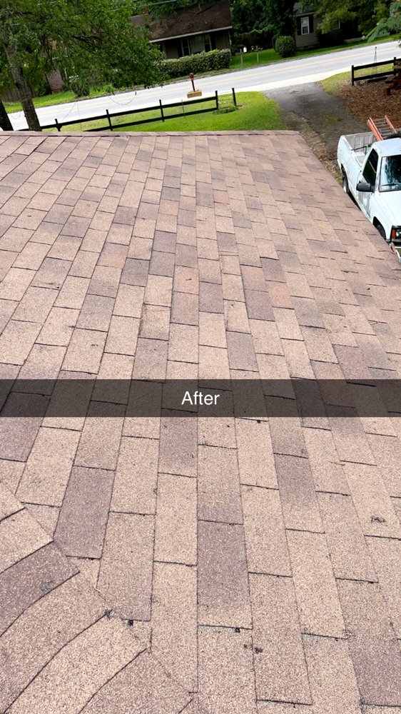 Slide of Daniel Roofing Service