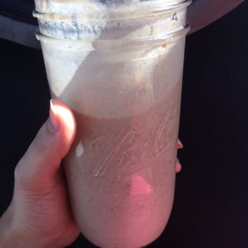 Earthly Juices - Earthquake shake - Juice Bars & Smoothies Near Me - Long Beach, California