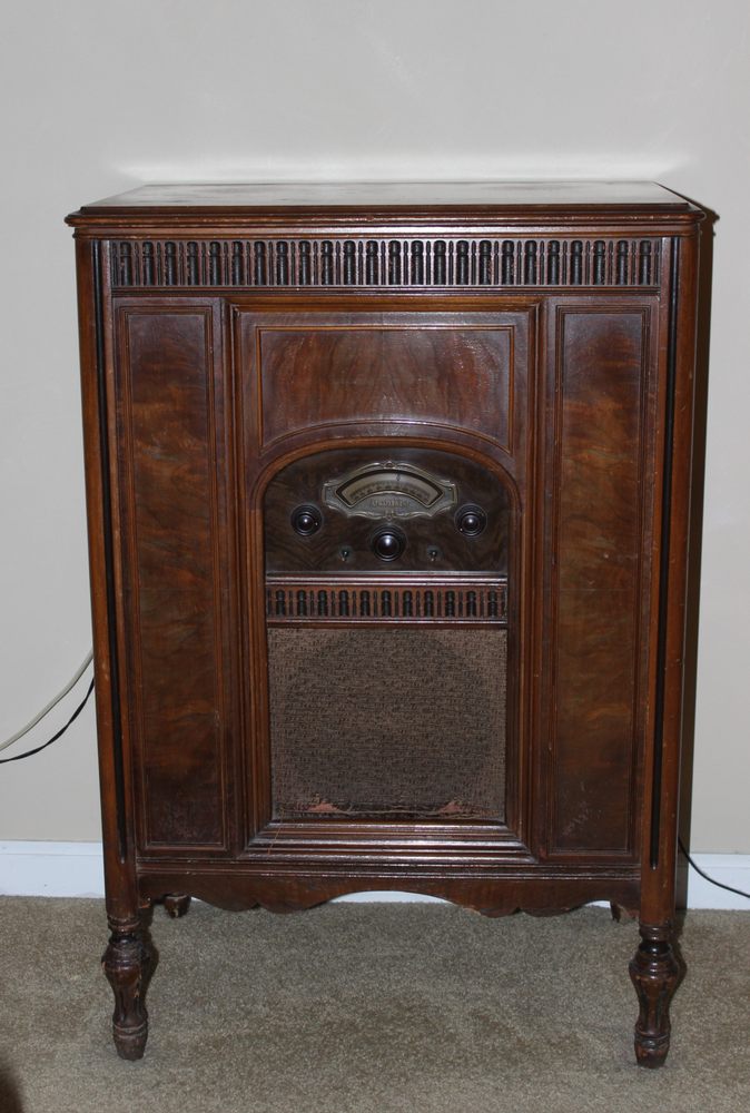 CAMBRIDGE ANTIQUES CENTER Updated September 2024 11 Photos 30 W