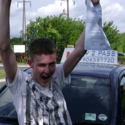 Luv2pass Driving School - First time pass for Kyle..