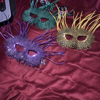 Matty's Bar & Grille - Our Masks - American Near Me - New Berlin, Wisconsin Matty's Bar & Grille - Our Masks - American Near Me - New Berlin, Wisconsin