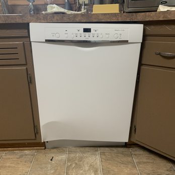 Mega Plumbing - Bosch dishwasher install - Electricians Near Me - Chantilly, Virginia