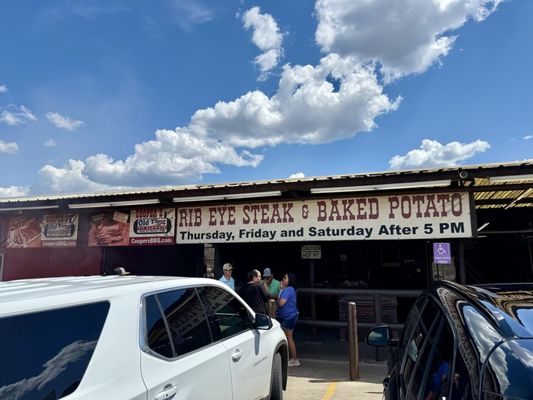 Cooper's Old Time Pit Bar-B-Que by null