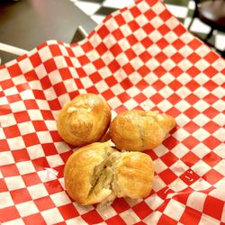 Square Pizza - Garlic knots