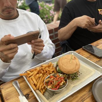 Whiskey 'N Rye Smokehouse - Burger - Barbeque Near Me - Solvang, California Whiskey 'N Rye Smokehouse - Burger - Barbeque Near Me - Solvang, California