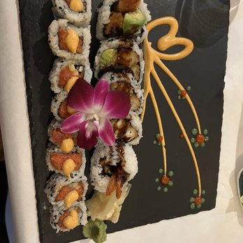 Yoshino - 13. Eel Avocado Roll and 1. Spicy Tuna Roll - Japanese Near Me - Pittsburgh, Pennsylvania Yoshino - 13. Eel Avocado Roll and 1. Spicy Tuna Roll - Japanese Near Me - Pittsburgh, Pennsylvania