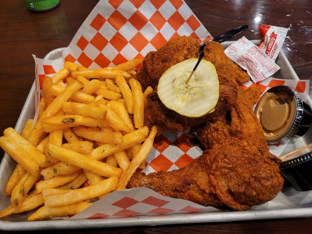 Underdog Hot Chicken