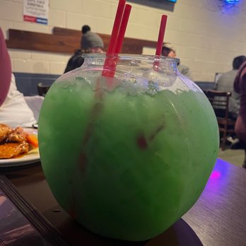 Flowing Tide Pub 4 - Shipwreck with rum - Sports Bars Near Me - Sparks, Nevada
