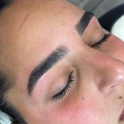 HighBrow Lash Bar