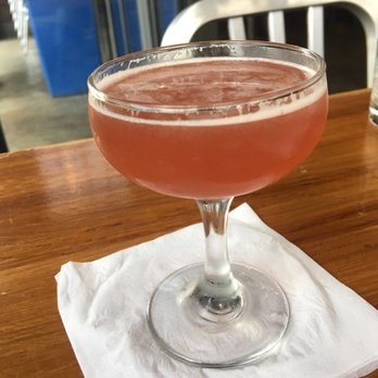 Carrigan's - Downtown - Deception cocktail - Cocktail Bars Near Me - Birmingham, Alabama