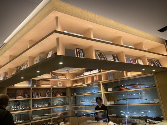 GINZA TSUTAYA BOOKS by null