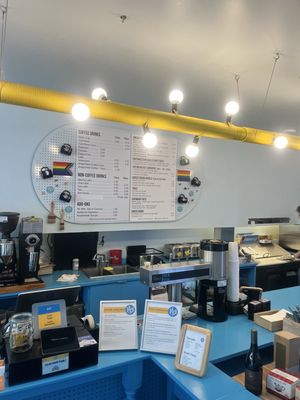 Tipico Coffee & Cafe by null