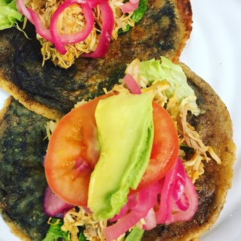 Chichen Itza Restaurant - Mexican Near Me - Los Angeles, California