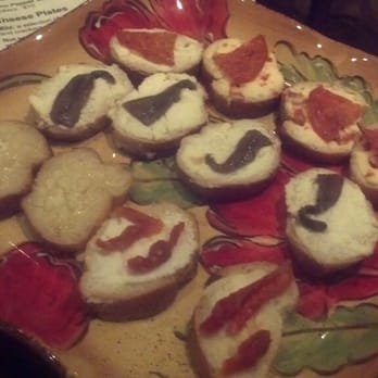 Wine Expo - Crostini (top to bottom: pepperoni, anchovie, tomato, garlic butter) - Beer, Wine & Spirits Near Me - Santa Monica, California Wine Expo - Crostini (top to bottom: pepperoni, anchovie, tomato, garlic butter) - Beer, Wine & Spirits Near Me - Santa Monica, California