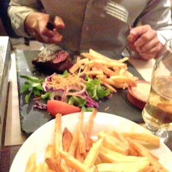 La Taverne de Montmartre - steak and pommes frites - French Near Me - Paris, 75 La Taverne de Montmartre - steak and pommes frites - French Near Me - Paris, 75